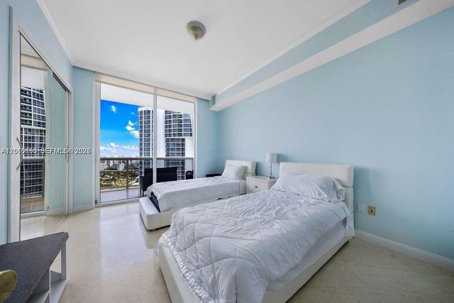18101 Collins Ave 4702, Sunny Isles Beach, FL 33160