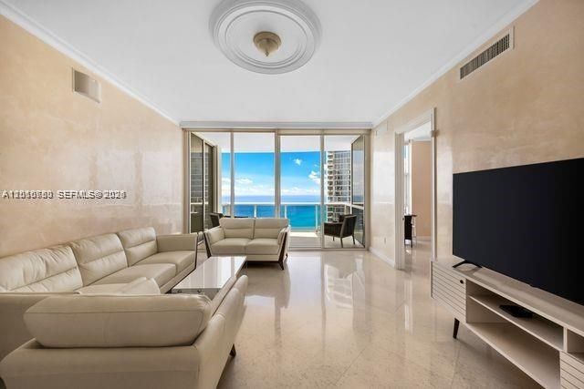 18101 Collins Ave 4702, Sunny Isles Beach, FL 33160