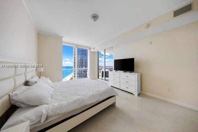 18101 Collins Ave 4702, Sunny Isles Beach, FL 33160