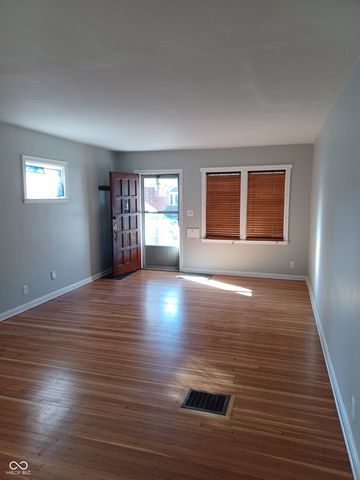 831 N Hawthorne Lane, Indianapolis, IN 46219