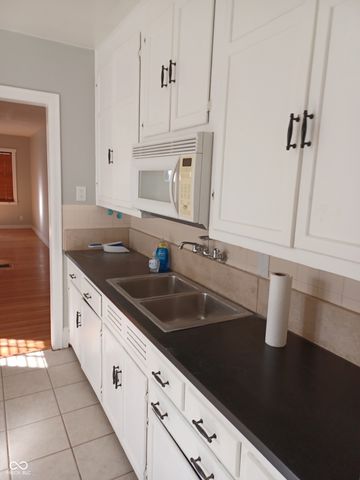 831 N Hawthorne Lane, Indianapolis, IN 46219