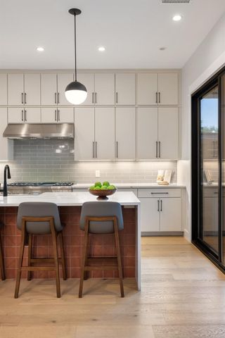 5405 Montview ST, Austin, TX 78756