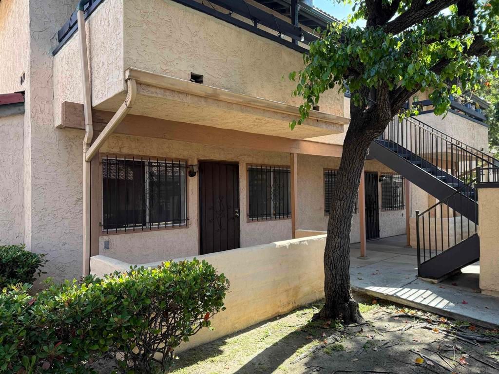 Image 3 of property listing at 867 W San Ysidro Blvd 5, San Ysidro, CA 92173