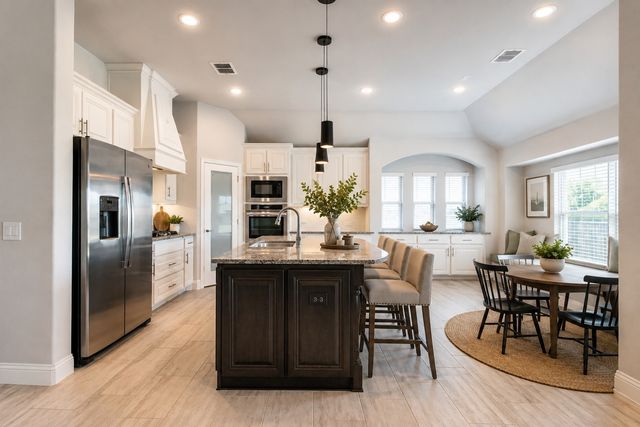 505 Livia Street, Burleson, TX 76028