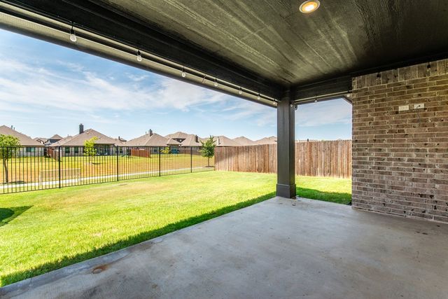 505 Livia Street, Burleson, TX 76028