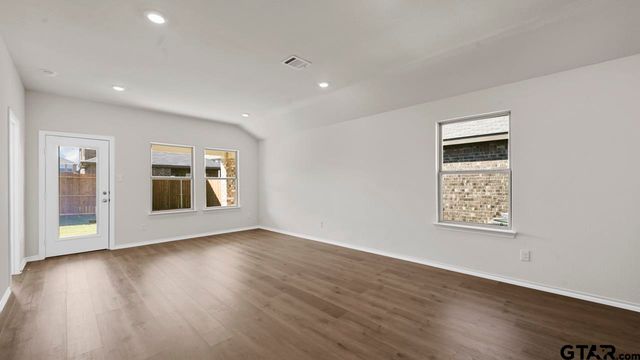 1663 Blaire Drive, Tyler, TX 75704