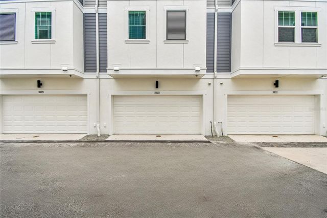 3125 4TH TERRACE N, St Petersburg, FL 33713