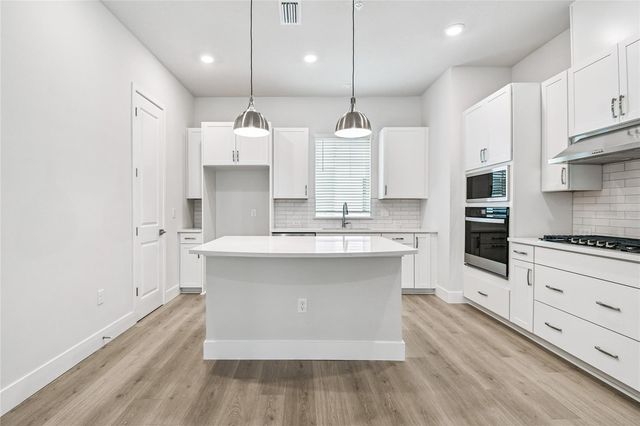 3125 4TH TERRACE N, St Petersburg, FL 33713