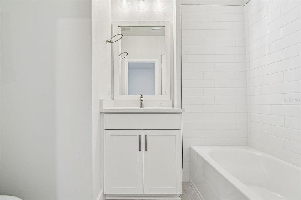 Image 28 of property listing at 3125 4TH TERRACE N, St Petersburg, FL 33713