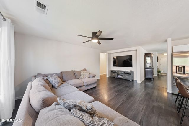 856 Promedio Court, Sparks, NV 89436