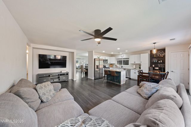 856 Promedio Court, Sparks, NV 89436