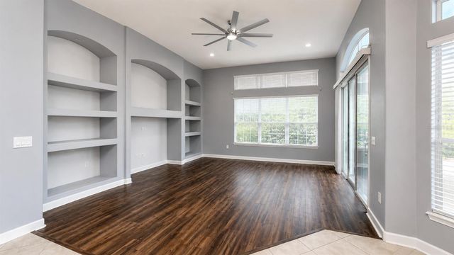 439 CHELSEA AVENUE, Davenport, FL 33837