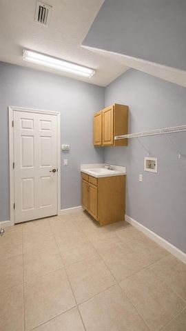 439 CHELSEA AVENUE, Davenport, FL 33837