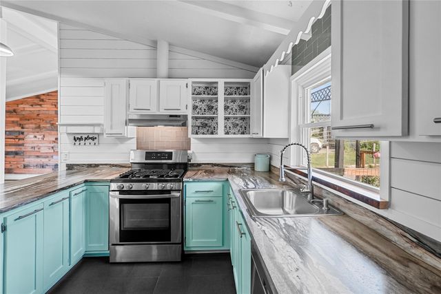 3533 RIDGE Parkway, Harborcreek, PA 16510