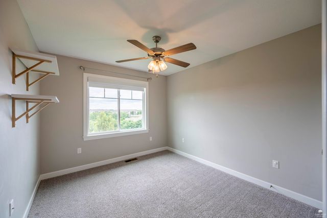416 Ledgestone Ridge Court, Manhattan, KS 66503