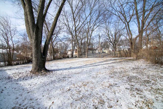 1869 Summit Avenue, Kankakee, IL 60901