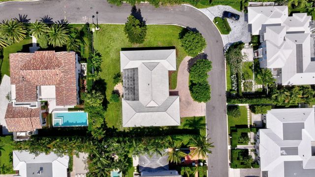 217 Plantation Road, Palm Beach, FL 33480