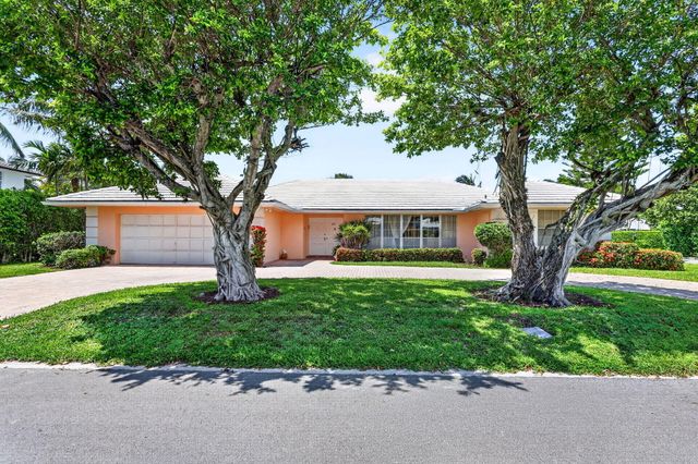 217 Plantation Road, Palm Beach, FL 33480