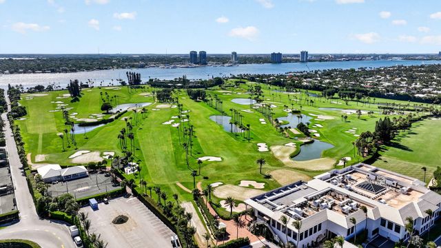 217 Plantation Road, Palm Beach, FL 33480