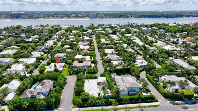 217 Plantation Road, Palm Beach, FL 33480