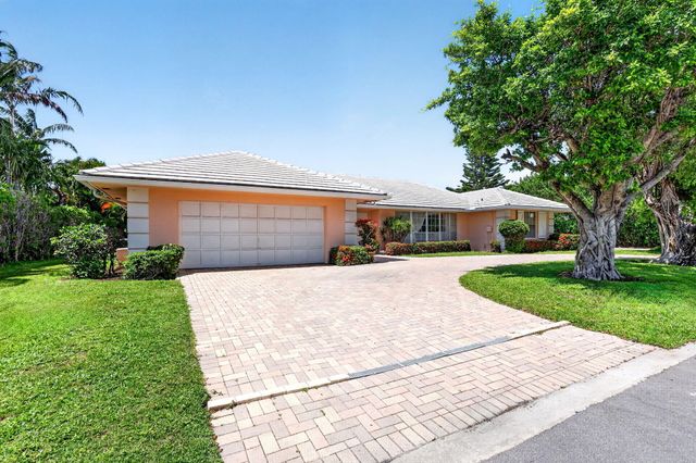 217 Plantation Road, Palm Beach, FL 33480