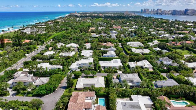 217 Plantation Road, Palm Beach, FL 33480