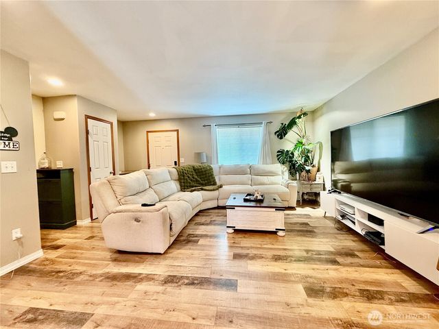 316 Helen Street, Sedro Woolley, WA 98284