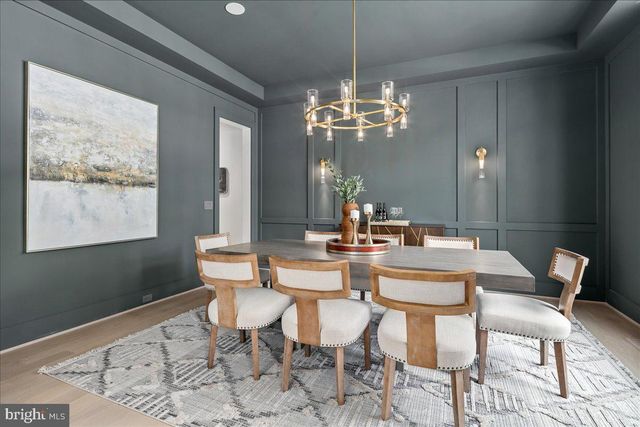 6716 VAN FLEET DR, Mclean, VA 22101