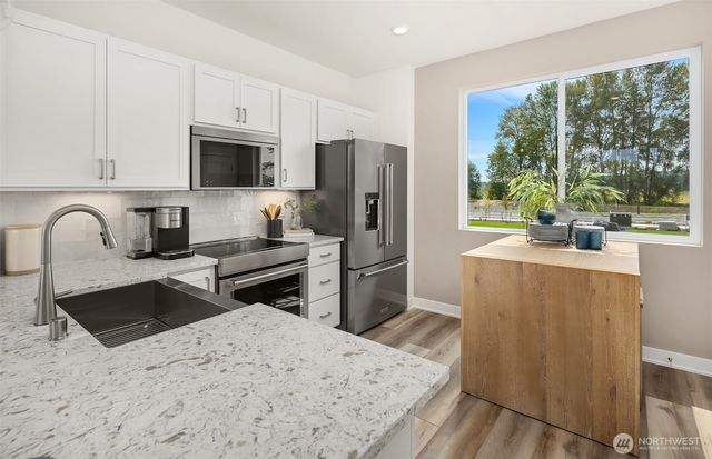 16017 23rd Avenue NE, Marysville, WA 98271