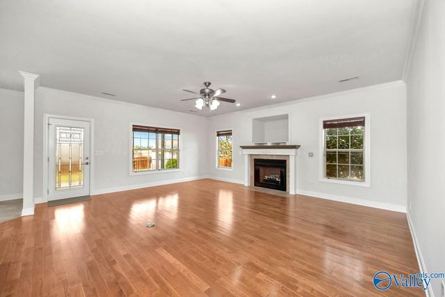 105 Kelsey Drive, New Market, AL 35761