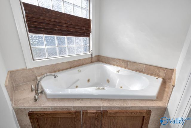 105 Kelsey Drive, New Market, AL 35761