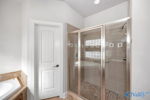 105 Kelsey Drive, New Market, AL 35761