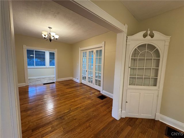 302 North Main Street, Lenox, NY 13032