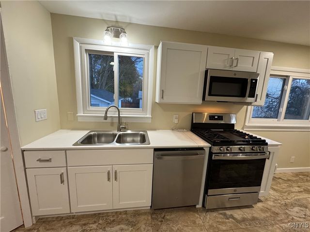 302 North Main Street, Lenox, NY 13032