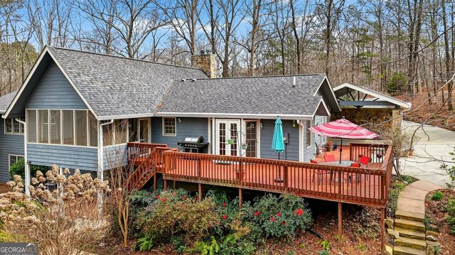 175 Flat Creek Court, Fayetteville, GA 30214