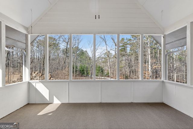 175 Flat Creek Court, Fayetteville, GA 30214