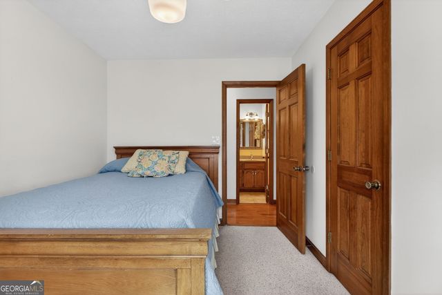 175 Flat Creek Court, Fayetteville, GA 30214