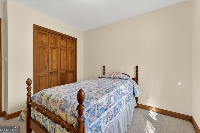 175 Flat Creek Court, Fayetteville, GA 30214