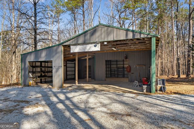 175 Flat Creek Court, Fayetteville, GA 30214