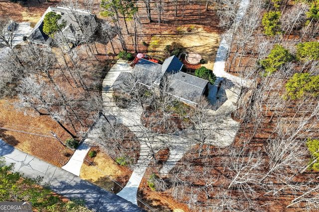 175 Flat Creek Court, Fayetteville, GA 30214