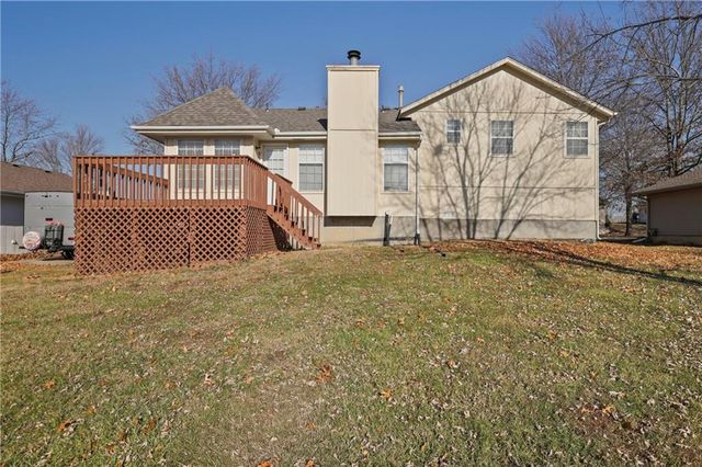 508 Quail Creek Drive, Odessa, MO 64076