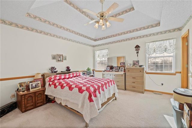 508 Quail Creek Drive, Odessa, MO 64076