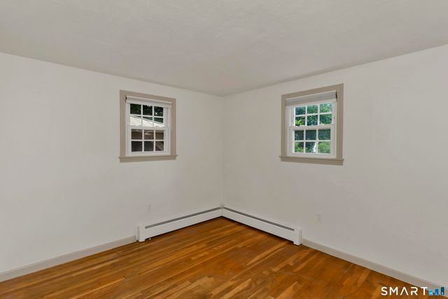 16 Coolidge Drive, Enfield, CT 06082