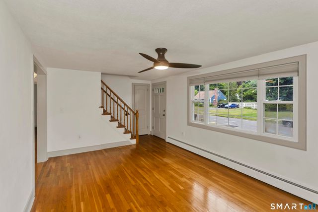 16 Coolidge Drive, Enfield, CT 06082