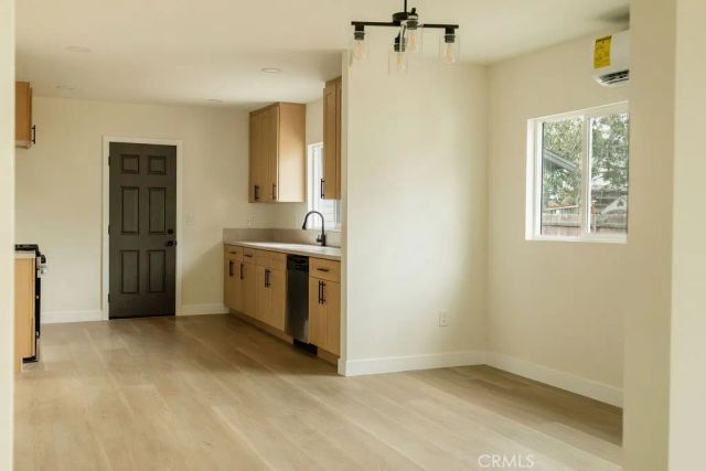 164 E 10th Street, San Bernardino, CA 92410
