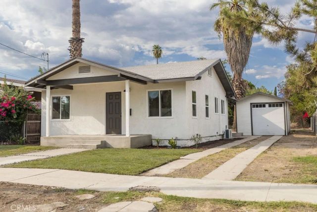 164 E 10th Street, San Bernardino, CA 92410