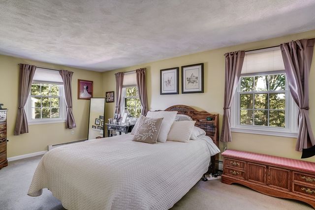 54 Maplewood Ave, Methuen, MA 01844