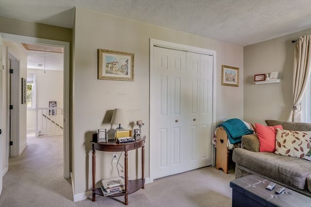 54 Maplewood Ave, Methuen, MA 01844
