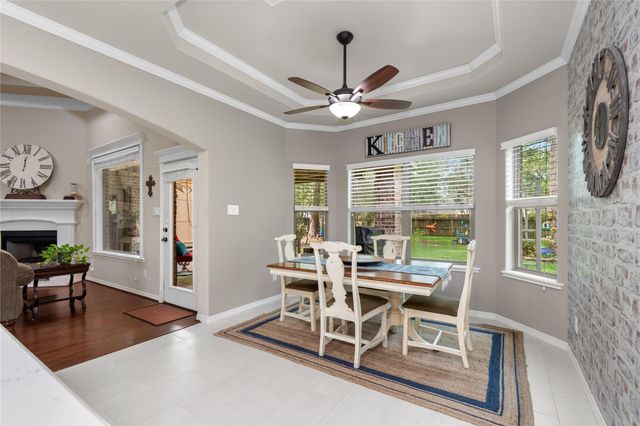 1003 Garrett Drive, Magnolia, TX 77354