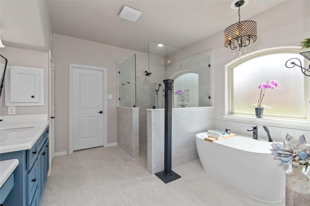 1003 Garrett Drive, Magnolia, TX 77354